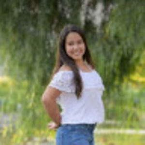 Meet your Posher, Stephanie